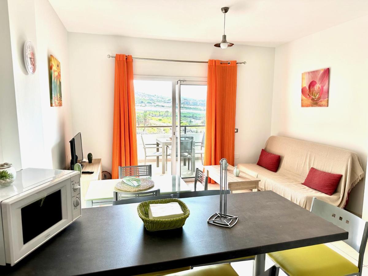 Apartment Pambnb - Cozy Seaview With Gym & Kids Park